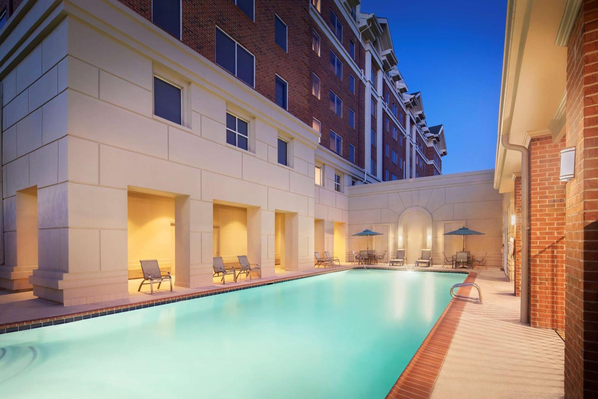 Doubletree By Hilton Atlanta/Roswell - Alpharetta Area Hotel Exterior photo