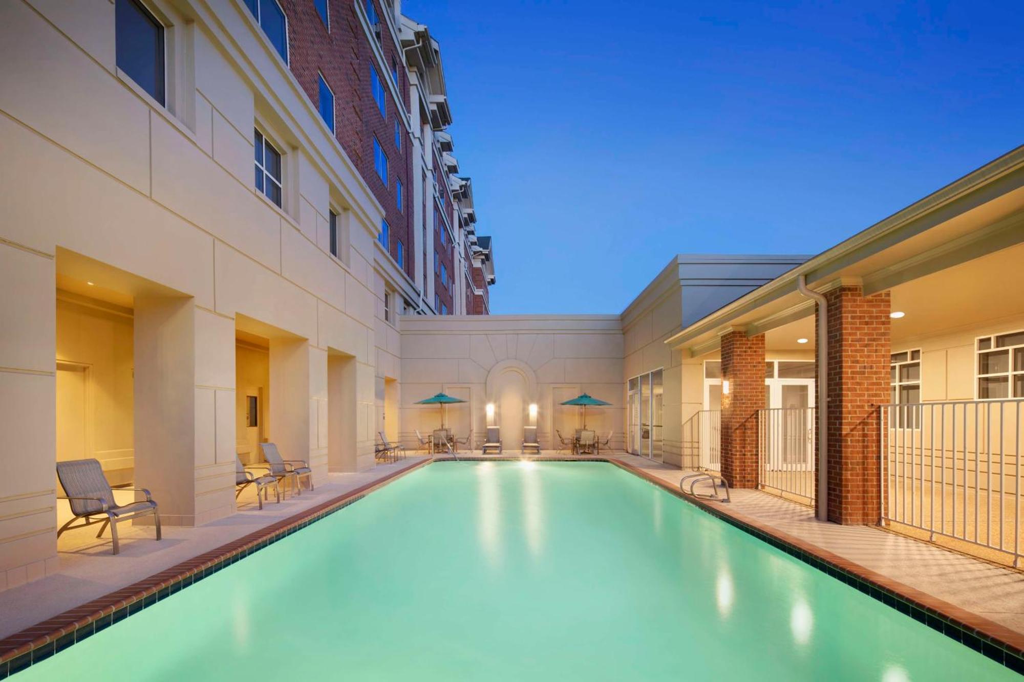 Doubletree By Hilton Atlanta/Roswell - Alpharetta Area Hotel Exterior photo